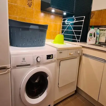 Apartment For 7 People *